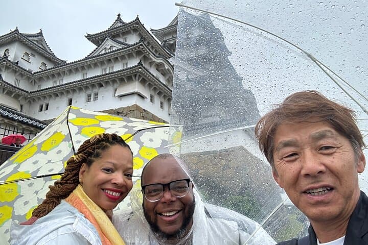 Himeji Private Winter Drive: Castle, Fresh Oysters & Rural Culture photo 5