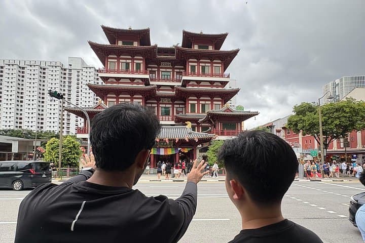 Chinatown Food Treasure Hunt: Self-Guided Singapore Tasting Tour photo 6