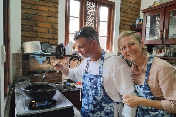 Hands-On Sri Lankan Cooking Class in Hikkaduwa — Learn Curries, Sambols & Coconut Techniques photo 6