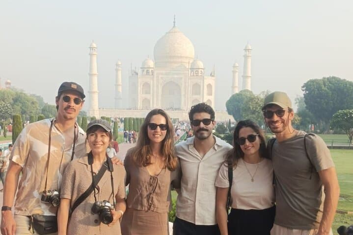 Private Taj Mahal & Agra Fort Day Tour from New Delhi — Same-Day Agra Excursion