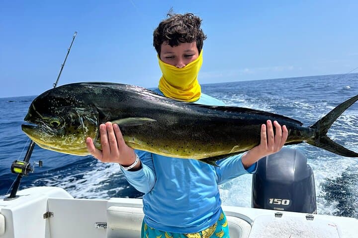 Full-Day Offshore Sport Fishing Charter from Playa Flamingo, Costa Rica photo 4