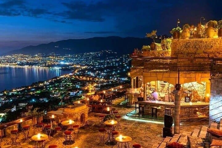 Kalamata Old Town to Kastraki: Historic Sights and Sunset Dining