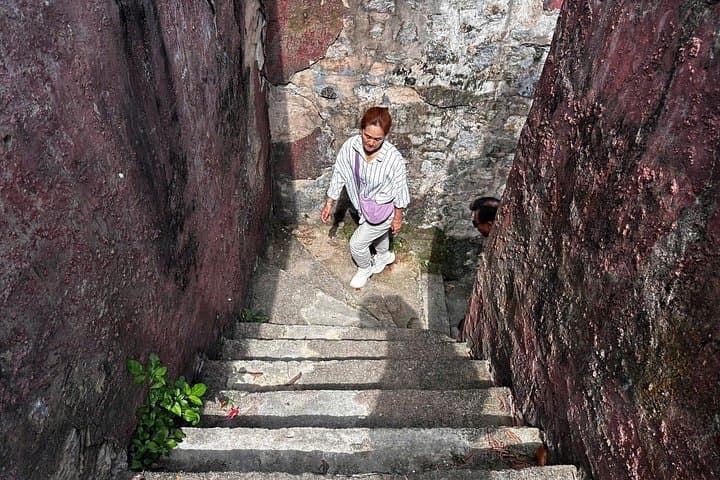 Dien Bien Phu Explorer: 3-Day Fly-In Battlefields & Highland Culture Tour photo 2