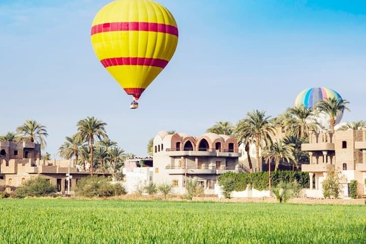 Hot Air Balloon Over Hatshepsut Temple: Luxor Sunrise Flight photo 2