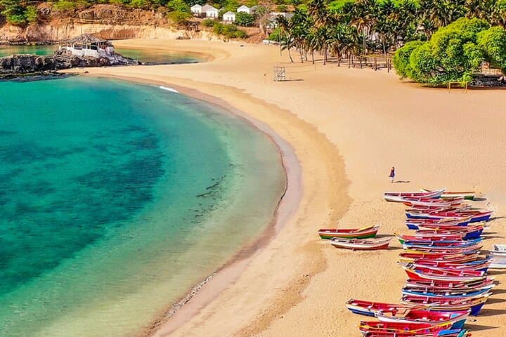 Praia Day Trip for Cruise Passengers: Santiago Highlights, Serra Malagueta & Tarrafal Beach