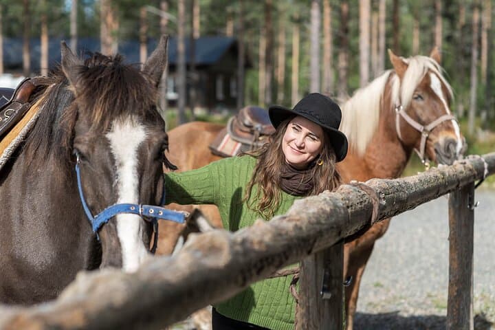 Horseback Riding in Levi: 2-Hour Finnhorse Trail Ride Through Pine Forests photo 4