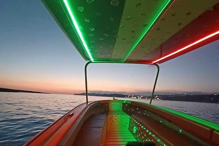 Private Speedboat to Blue Lagoon and Crystal Caves — 2-Hour Comino Escape photo 4