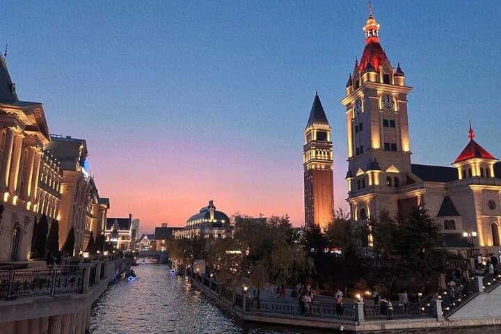 Seaside and Skyline: Scenic Walking Tour of Dalian's Coast and Modern Architecture photo 2