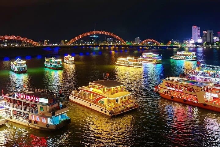 Explore Da Nang's Han River and Culinary Scene with a Cruise and Street Food Adventure photo 1