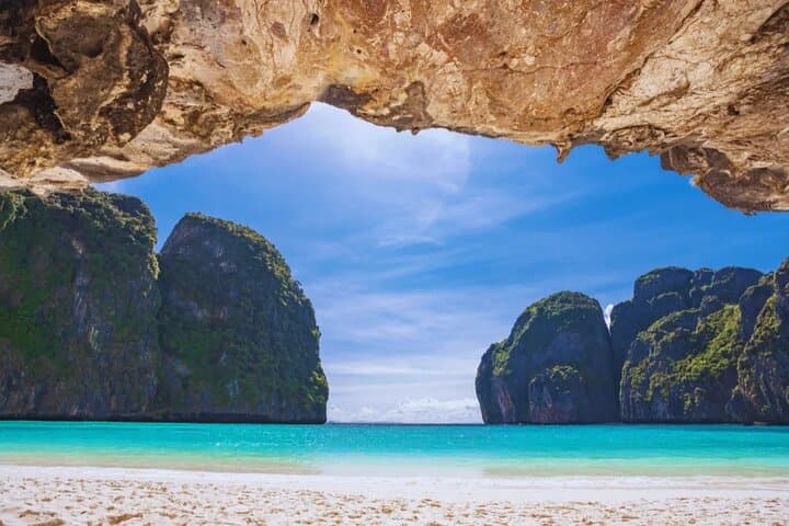 Phi Phi and Bamboo Island Speed Catamaran Day Trip from Phuket photo 4