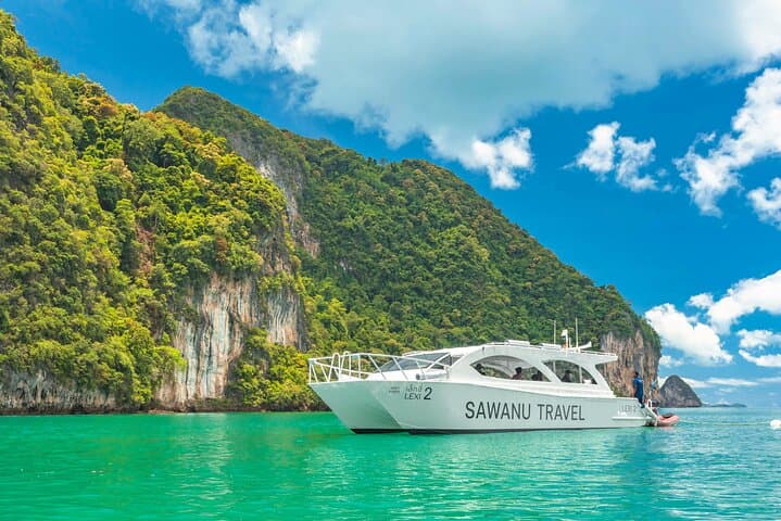 Phi Phi & Khai Island Catamaran Day Trip from Phuket