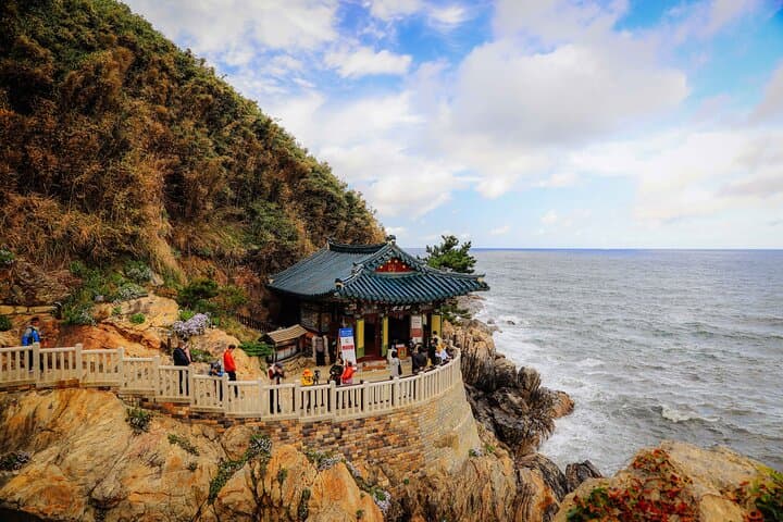 Yangyang Coastal Driving Tour: Beaches, Surf, Naksansa Temple & Yacht Options photo 4