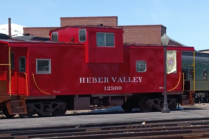 Ride the Heber Valley 1899 Steam Train to Deer Creek Reservoir and Midway Farms photo 2