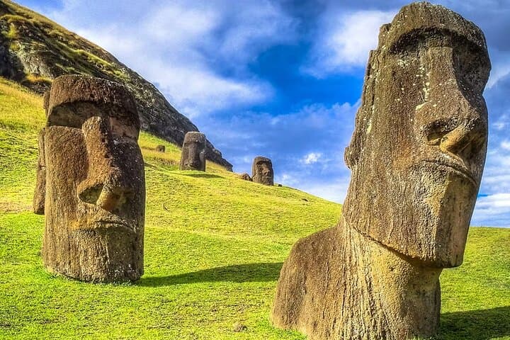 Exploring the Mystical Moai of Easter Island: A Journey Through Time photo 4
