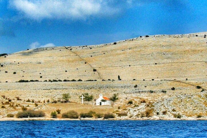Full-Day Kornati Boat Trip from Starigrad Paklenica — Swim, Snorkel & Island Views
