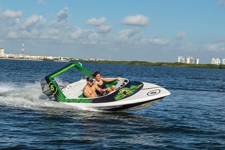 Drive a Speedboat and Snorkel Ángel Reef — Cancun Lagoon Adventure photo 2