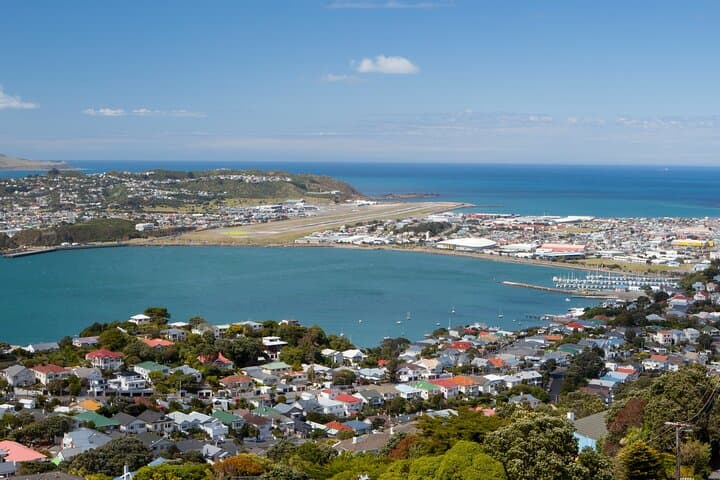 Wellington Heritage Explorer: Cable Car, Old St Pauls & Historic Pub Lunch photo 3