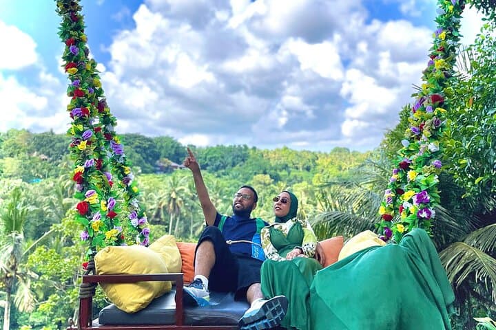 Bali Beji Waterfall & Jungle Swing: Private Day Tour from Ubud photo 3