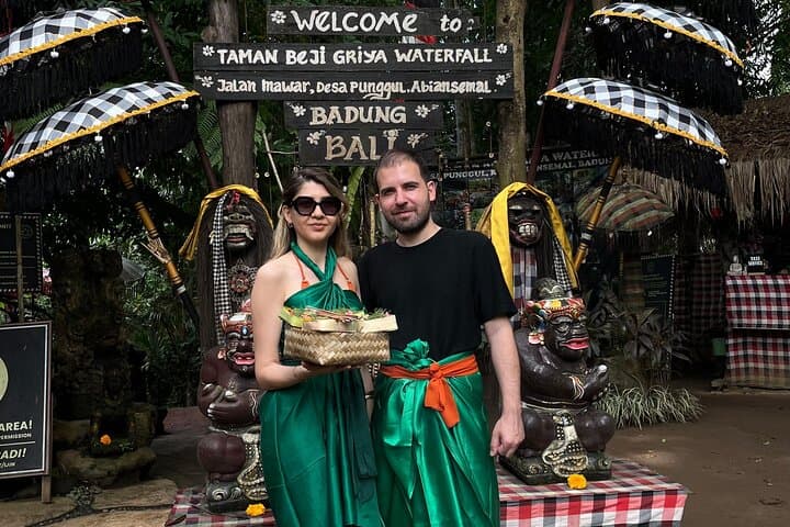 Bali Beji Waterfall & Jungle Swing: Private Day Tour from Ubud photo 5