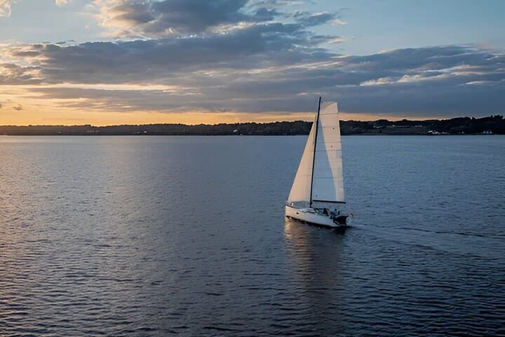 Private Sunset Cruise in Mirissa: Whale Watching, Snorkeling & SUP photo 2