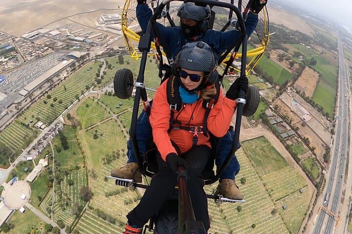 Paratrike Flight over Pachacamac Valley with Archaeological Tour photo 3