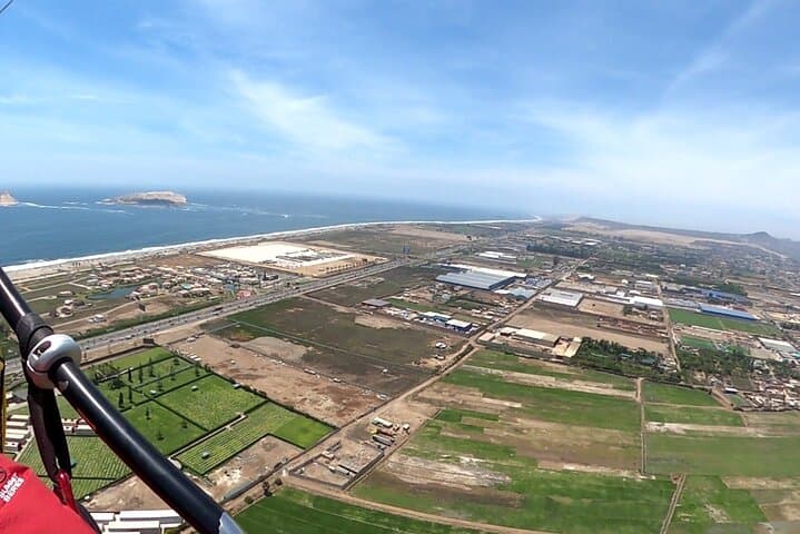 Paratrike Flight over Pachacamac Valley with Archaeological Tour photo 5