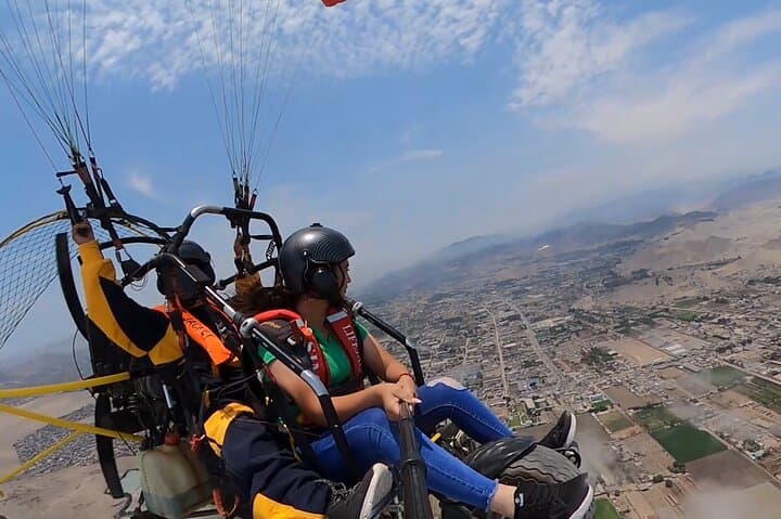 Paratrike Flight over Pachacamac Valley with Archaeological Tour photo 6