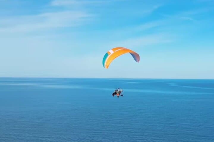 Powered Paratrike Flight Over Shah Dili: 30-Minute Aerial Adventure from Baku photo 2