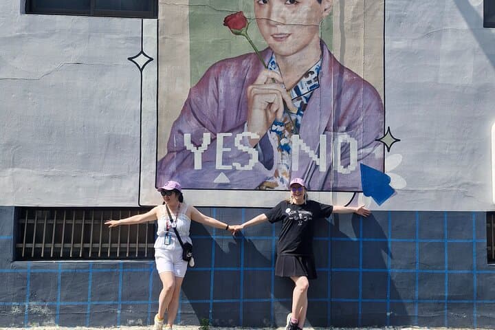 Busan in Bloom: Two-Day Coastal Tour of Temples, Beaches & Markets photo 3
