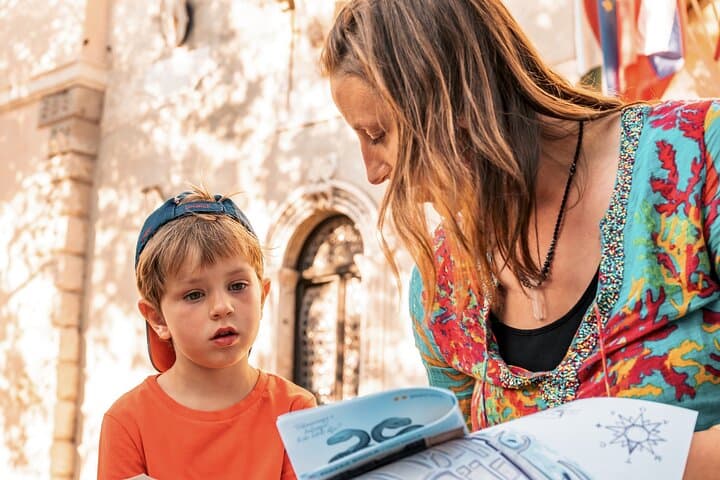 Koper Winged Cat Quest: Family Scavenger Hunt Through Venetian Streets photo 6