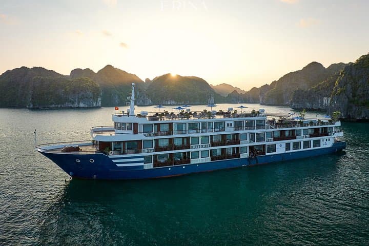 Luxury Halong & Lan Ha Bay 2-Day Cruise — Balcony Cabins, Kayaking & Caves photo 2