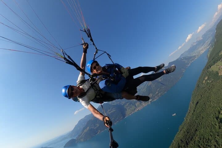 Tandem Paragliding Zurich–Lucerne: Alpine Flight Over Lake Lucerne