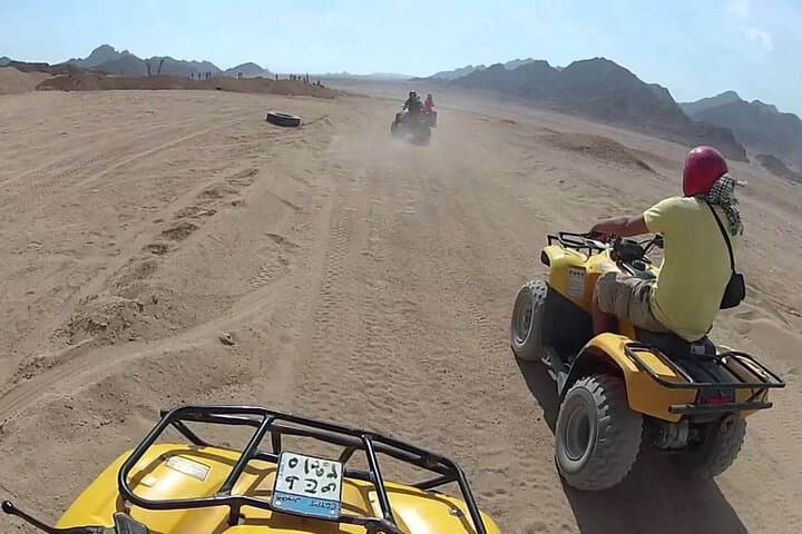 Hurghada Desert ATV Adventure with Bedouin Dinner and Night Show