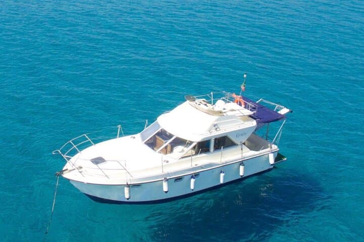 Sail the Gulf of Angels: Cagliari Boat Tour to Cala Fighera, Poetto & Sella del Diavolo