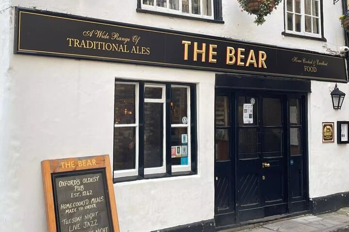 Oxford Historic Pubs Walking Tour: Self-Guided Audio Route photo 5