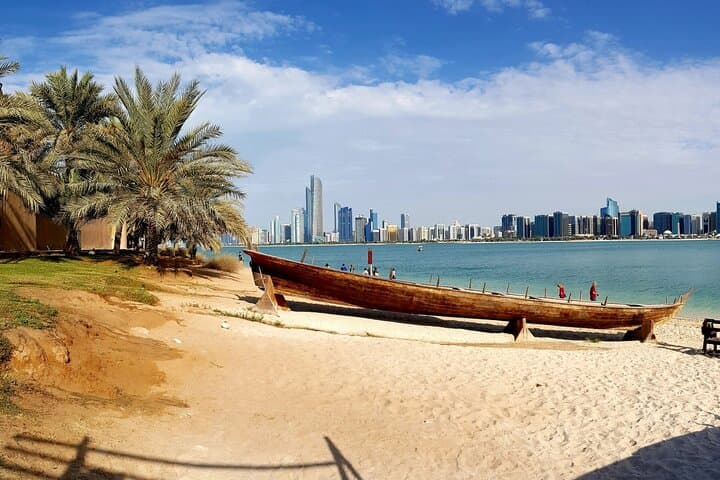 Private Abu Dhabi Day Tour: Sheikh Zayed, Qasr Al Watan & Corniche from Dubai photo 4