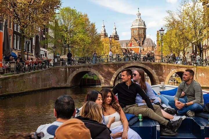 Open-Boat Canal Cruise from Amsterdam Central Station: Live-Guided Highlights photo 2