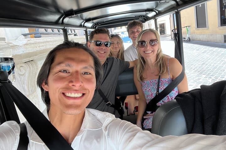 Explore Rome by Golf Cart: 4-Hour Historic Inner-City Tour photo 5