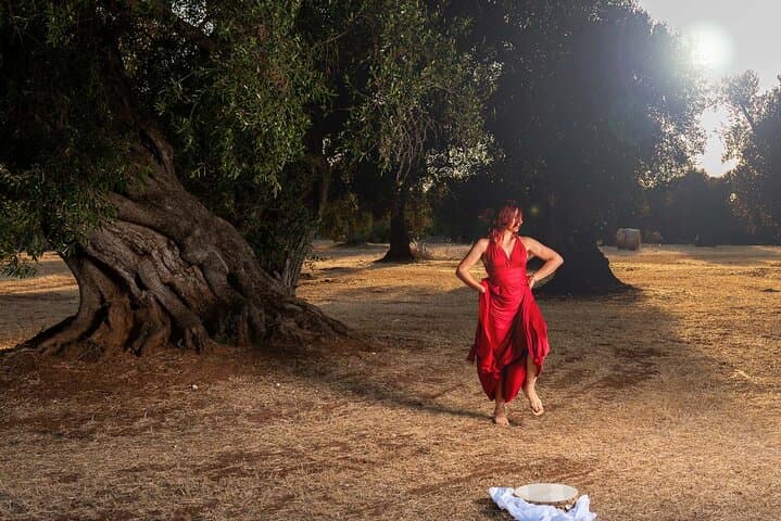 Pizzica Dance Class, Pizza & Beer in Ostuni — Learn Salento's Taranta Steps photo 2