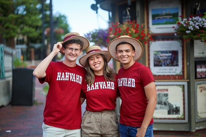 Harvard Campus Walking Tour: Student-Led 75-Minute Guided Experience photo 2