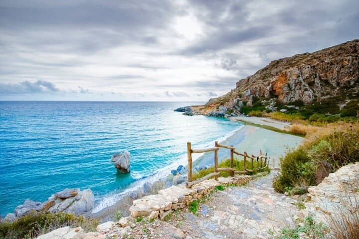 Elite Crete: Kourtaliotiko Gorge and Preveli Palm Oasis Private Day Trip