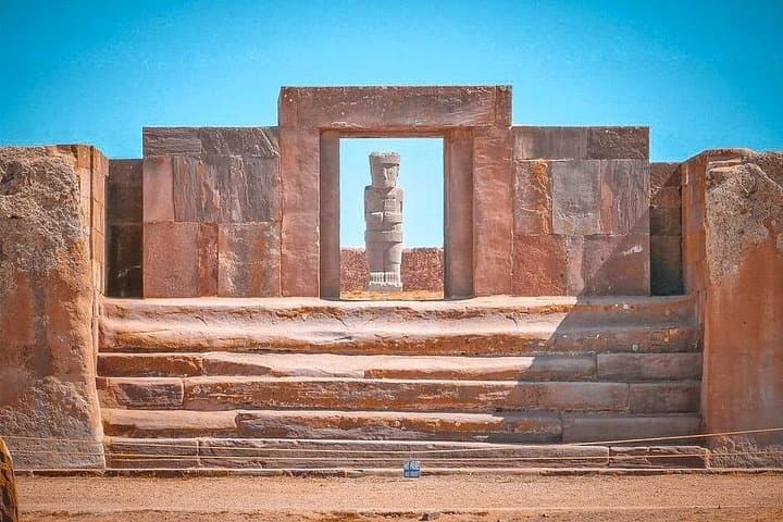 Tiwanaku and Isla del Sol: 2-Day Cultural Journey from La Paz photo 2
