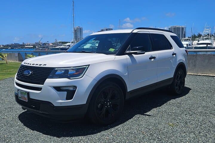 Private Full-Day Transportation in Puerto Rico — 8-Hour Chauffeur Service