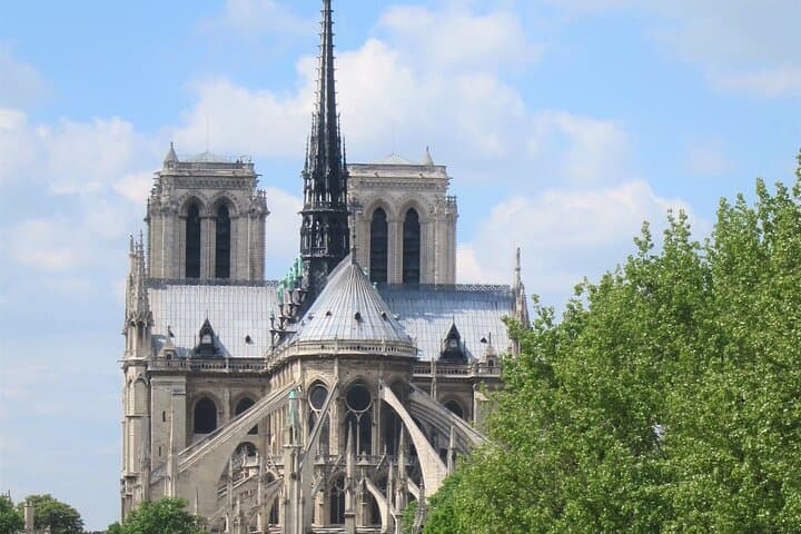 Explore Paris in a Vintage Van: Private Retro Tour of Paris Landmarks photo 6