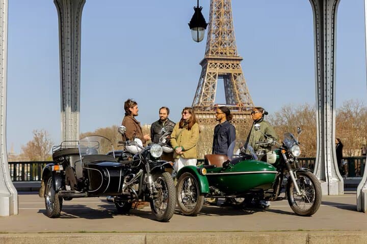 Paris Vintage Sidecar Tour: Private 90-Minute Ride Past Eiffel & Louvre photo 3