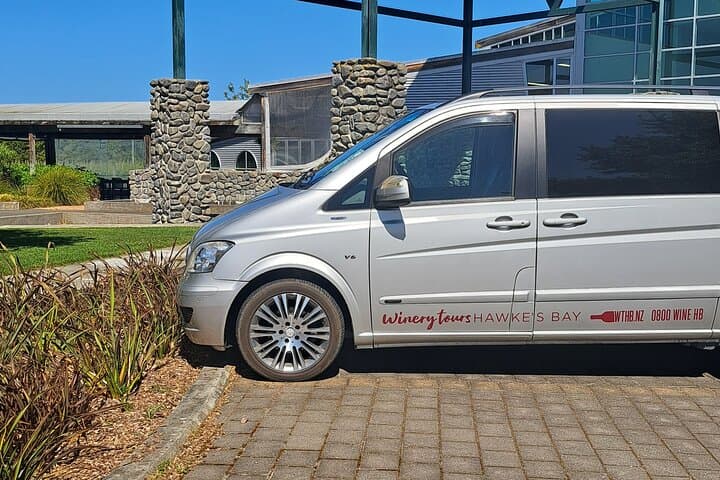 Half-Day Hawke's Bay Wine Tasting Tour from Napier photo 4