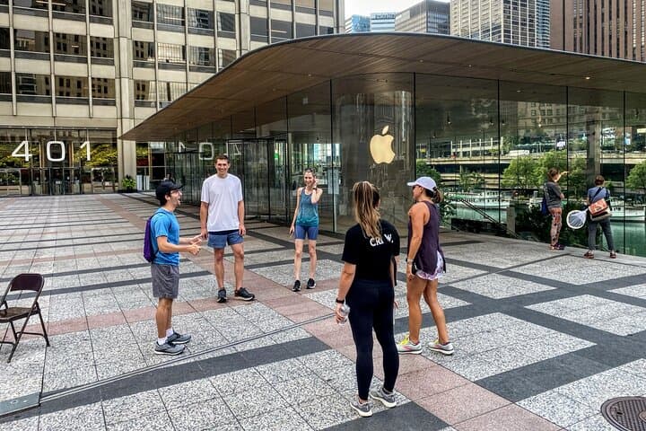 Chicago Riverwalk Architecture Walking Tour: Discover the Skyline on Foot photo 6