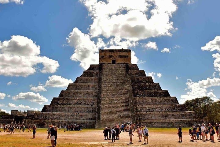 Chichen Itza and Cenote Adventure: Guided Tour, Cenote Swim & Traditional Lunch photo 2