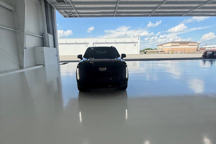Private Limo Service in Nashville — Luxury Airport Transfers & Event Transportation photo 2