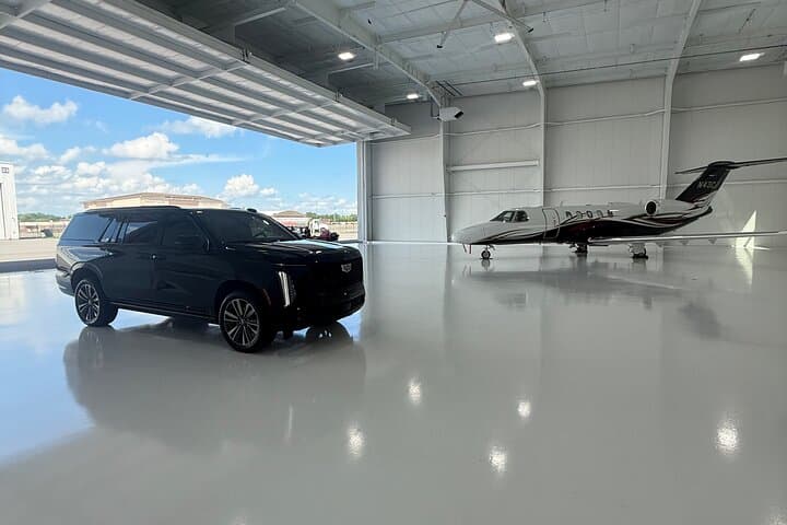 Private Limo Service in Nashville — Luxury Airport Transfers & Event Transportation photo 5